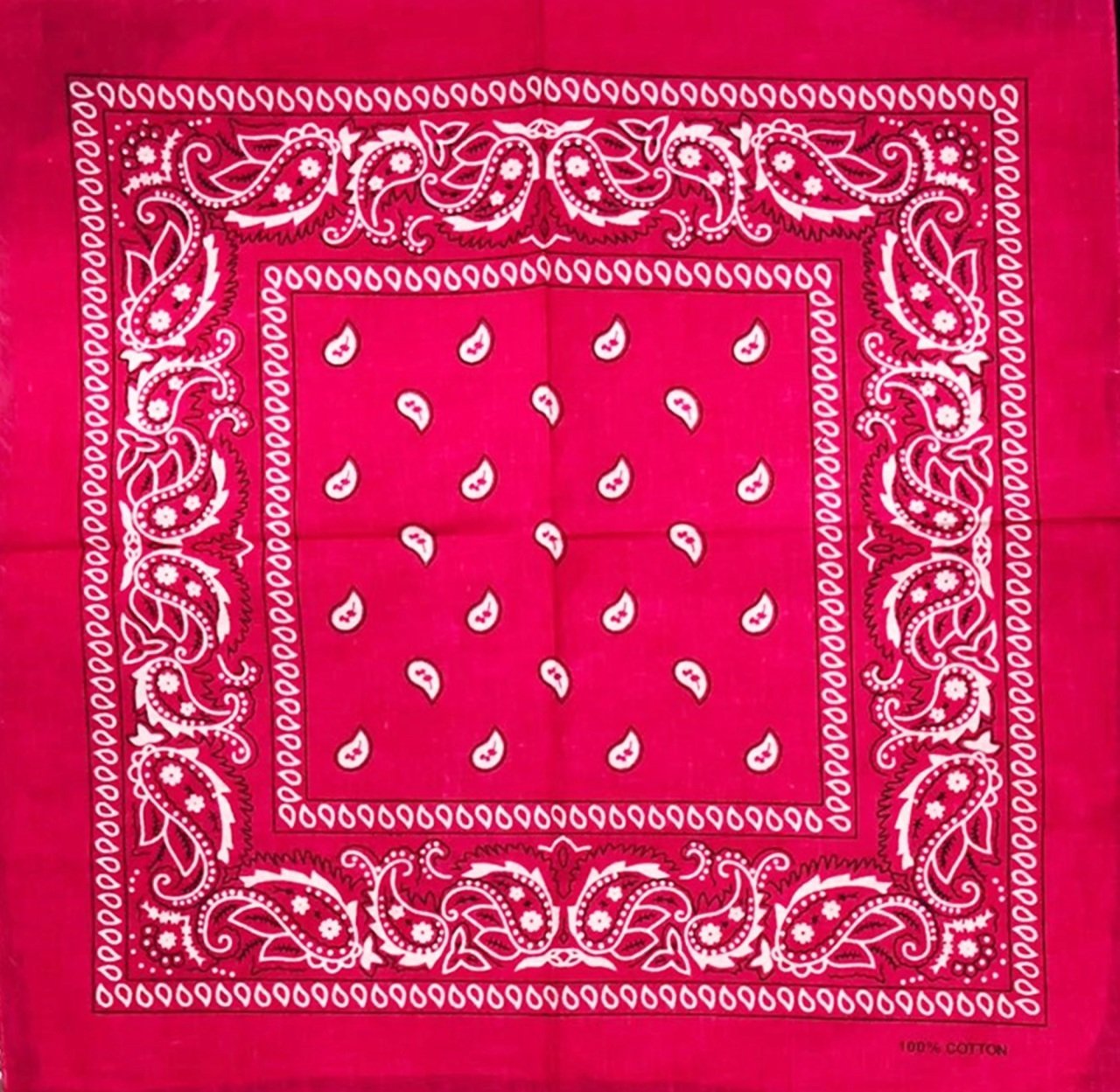 Pembe Bandana