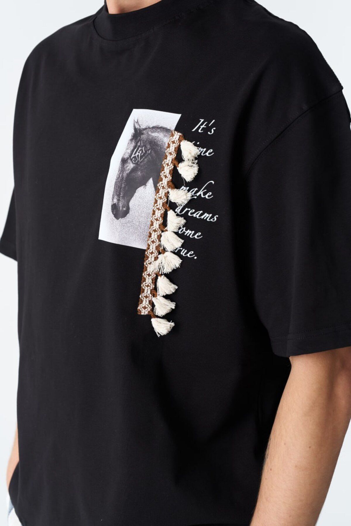 At Baskılı, Nakışlı, Örgülü Unisex %100 Pamuk Siyah T-shirt